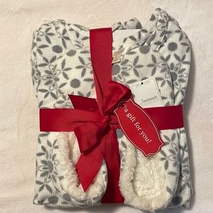 NEW 3 piece pajama set. Ready for gifting. Size L.